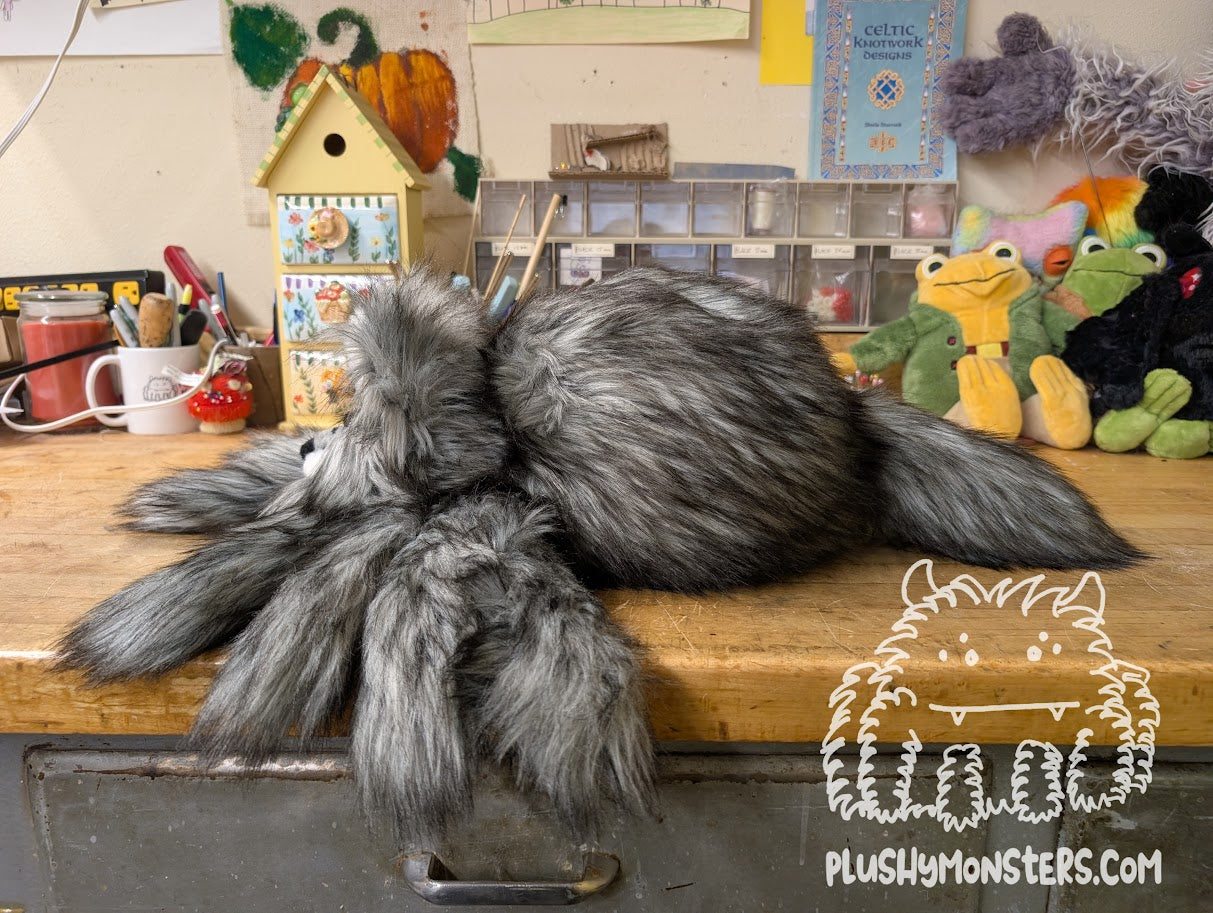 Lil' Chainsaw ! - Wolf Spider in Disguise - Weighted Lil' Guy