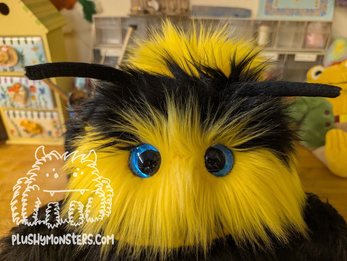 Honeybun! - Weighted Tongue Monster
