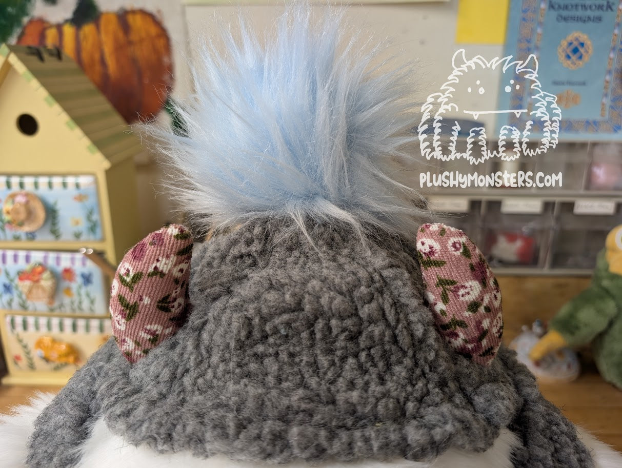 Lucy! - Chonky Snowball