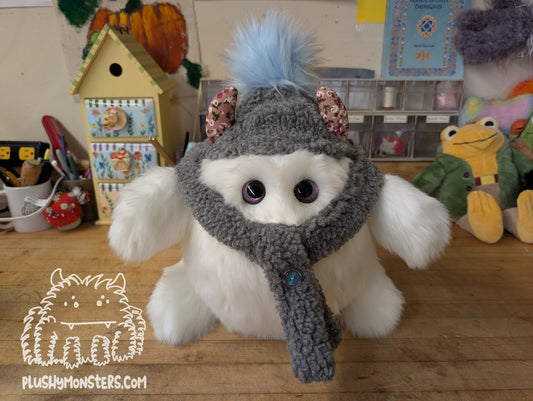 Lucy! - Chonky Snowball