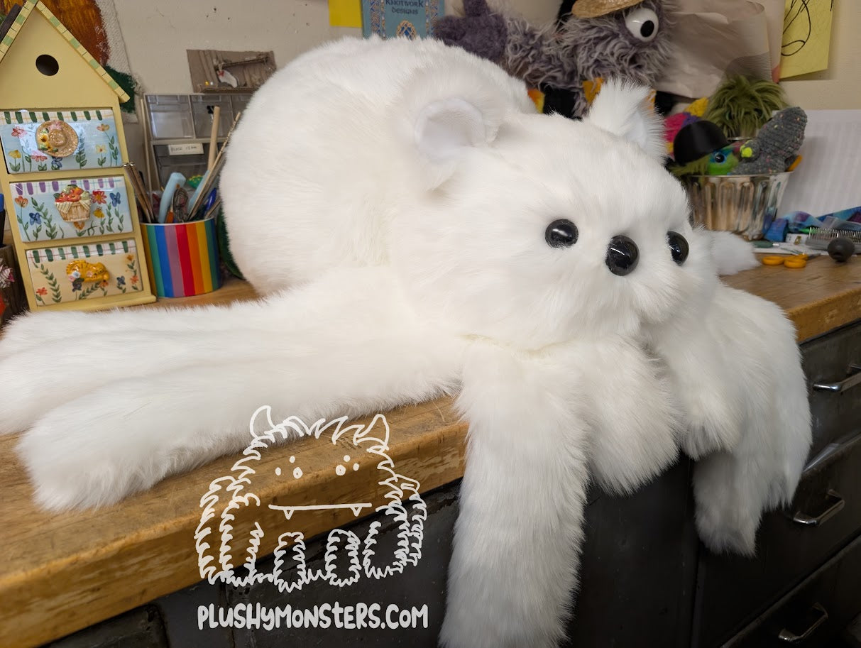 Big Art! - Polar Bear Spider in Disguise- Weighted Big'n