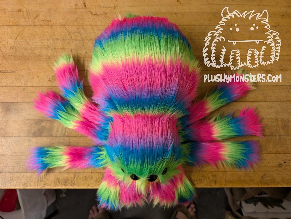 Lil' Stu with Oversized Eyes! - Weighted Lil' Guy