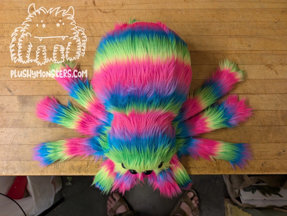 Lil' Stu with Oversized Eyes! - Weighted Lil' Guy