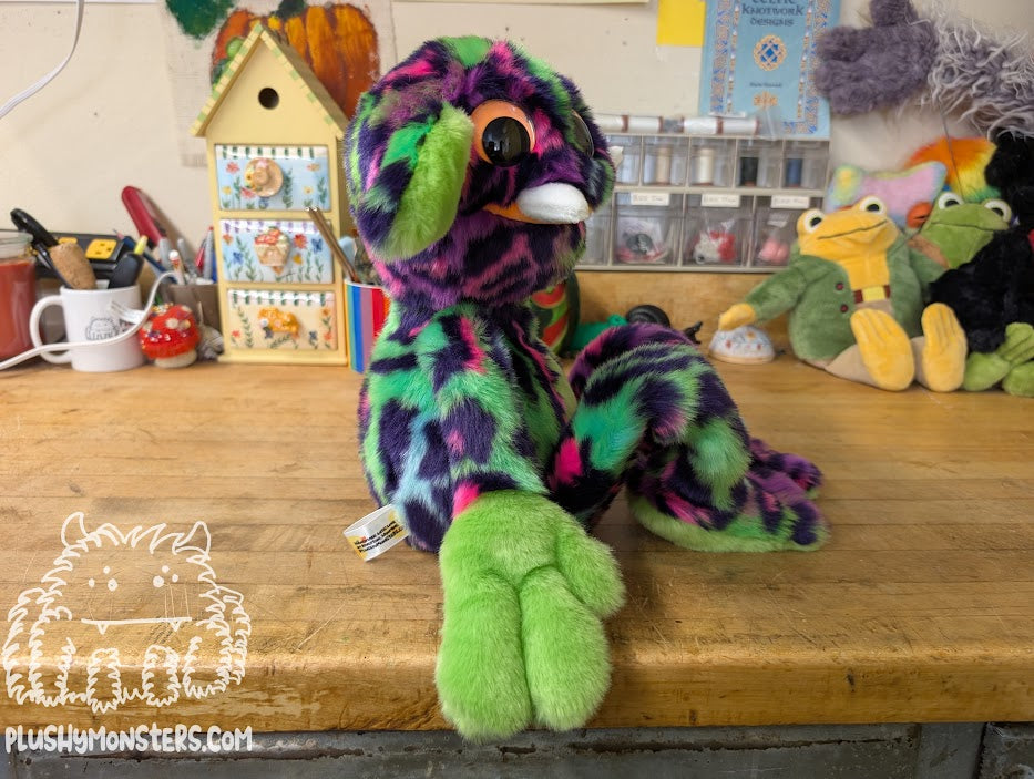 Glorp! - Weighted Lanky Plushy Monster