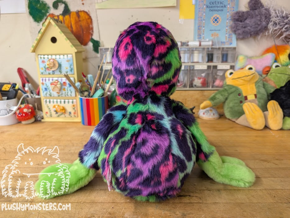 Flash! - Weighted Lanky Plushy Monster