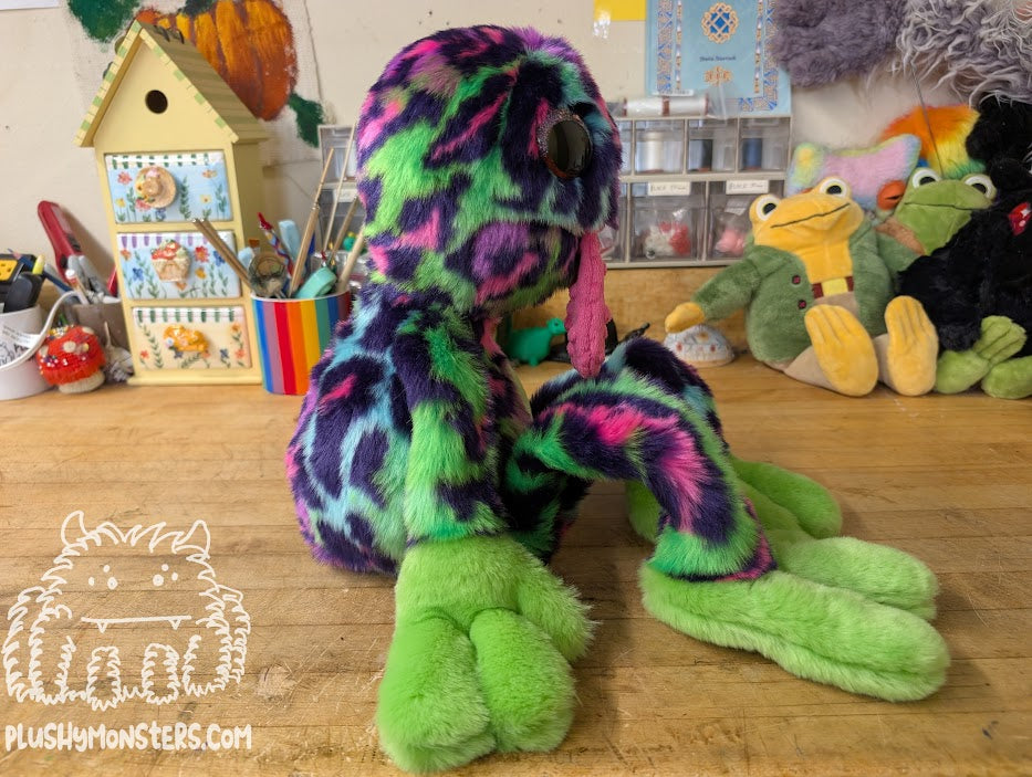 Flash! - Weighted Lanky Plushy Monster