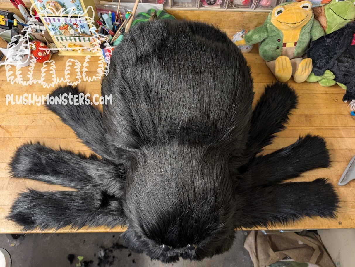 **PREORDER** Big Lovey Widder! - Red with Black Heart - Weighted Big'n