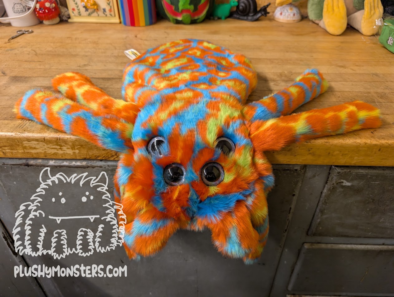 Mr. Incredible! With Silver Eyes! - Weighted Pancake Spider