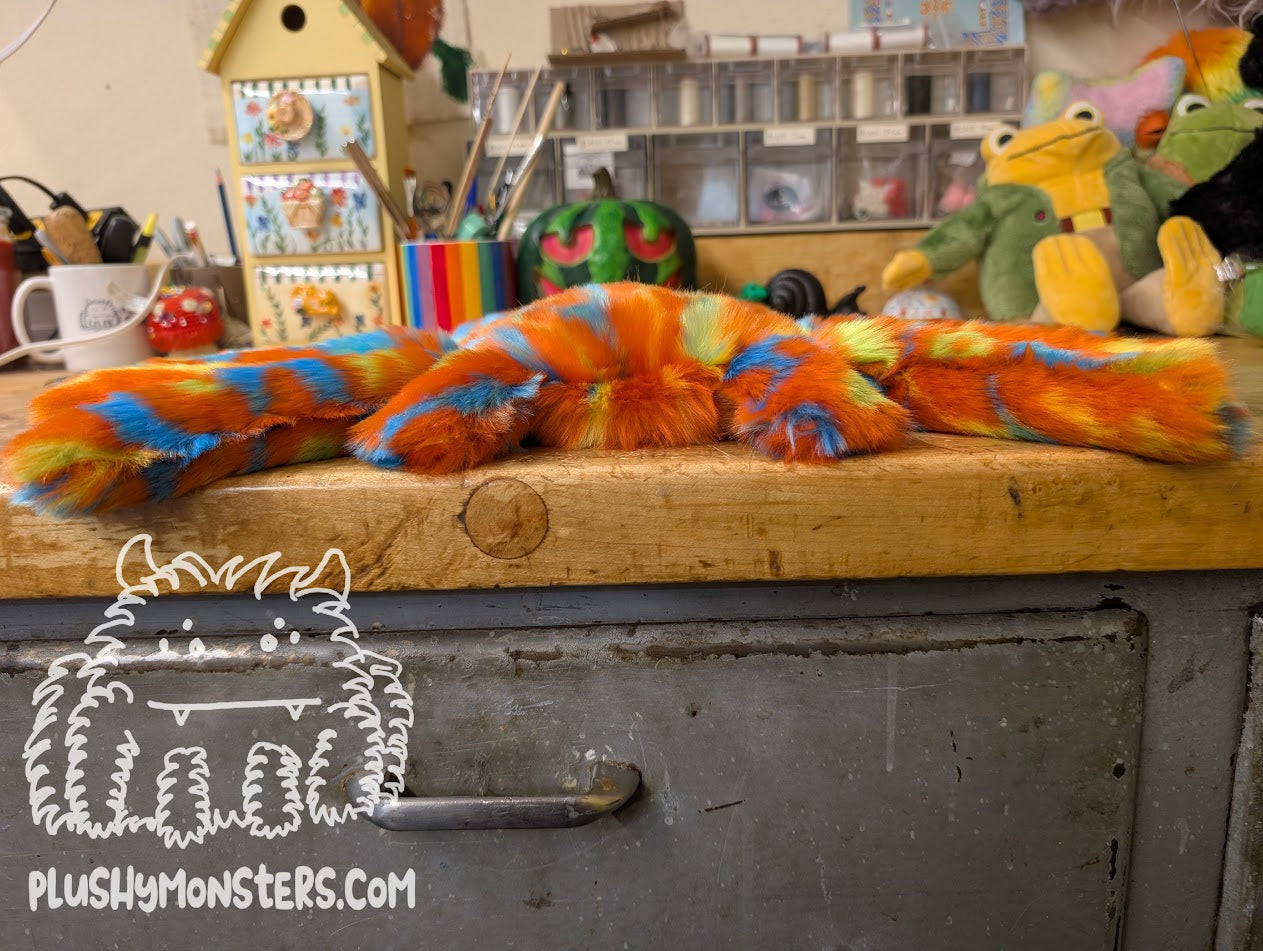 Mr. Incredible! With Silver Eyes! - Weighted Pancake Spider