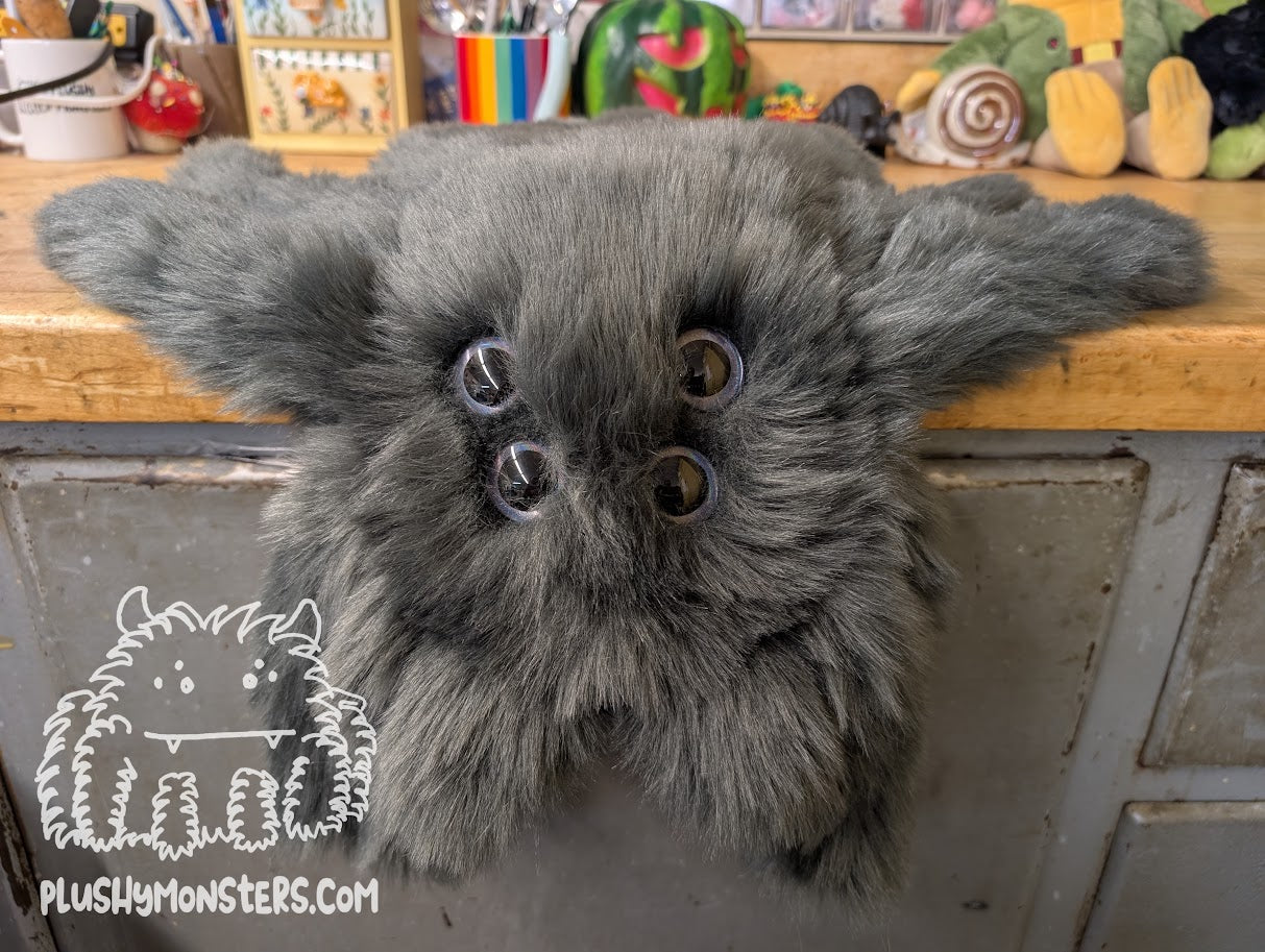 Pewter! With Silver Eyes! - Weighted Pancake Spider