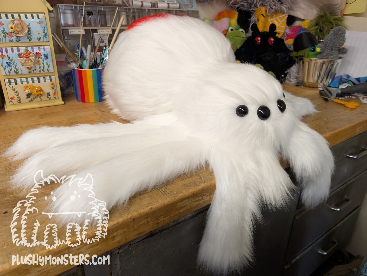 Lovey Widder! - White with Red Heart - Weighted Middlin'