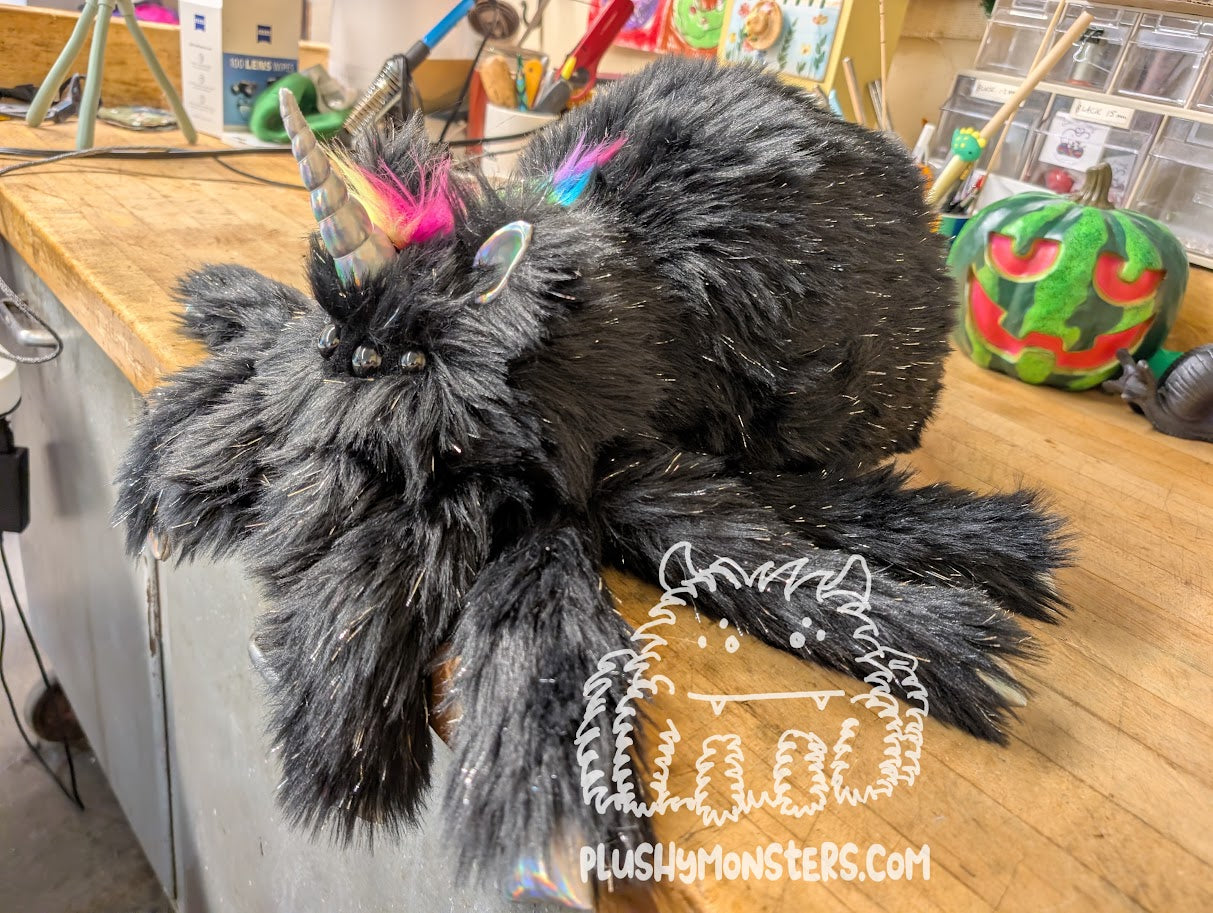 Lil' Onyx Sparkles! - Unicorn Spider in Disguise - Weighted Lil' Guy