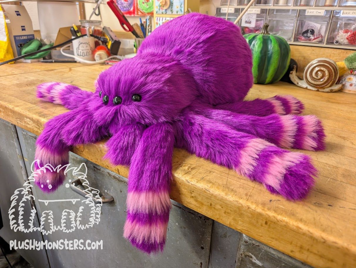 Stripey Grape Bubbleyum! - Weighted Lil' Guy