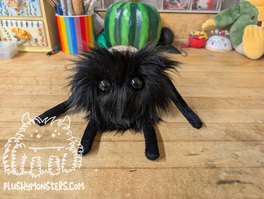 Black Little Lovey! - Heart Monster