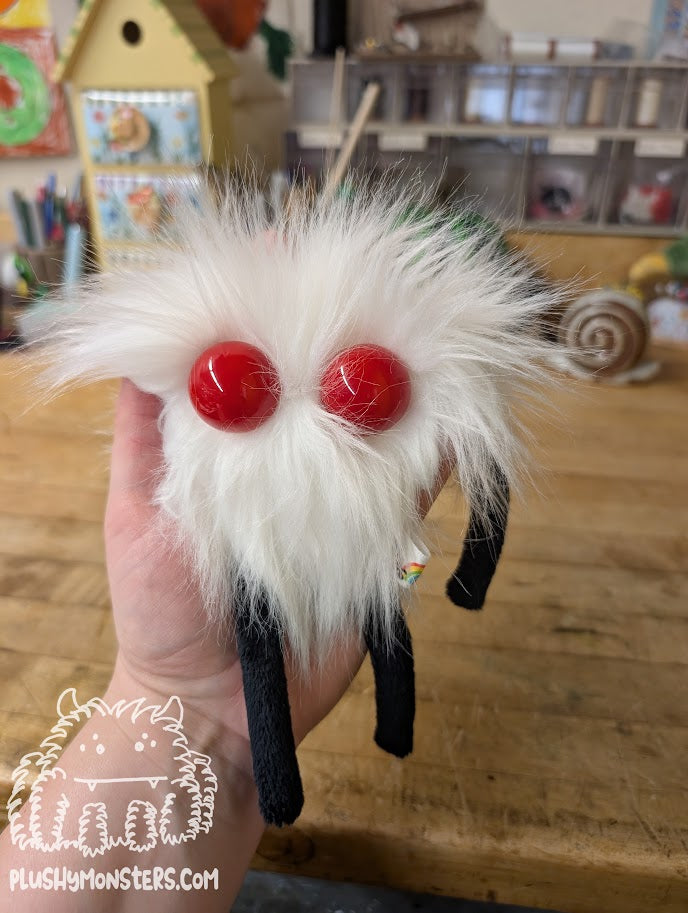 White Little Lovey with Giant Red Eyes! - Heart Monster