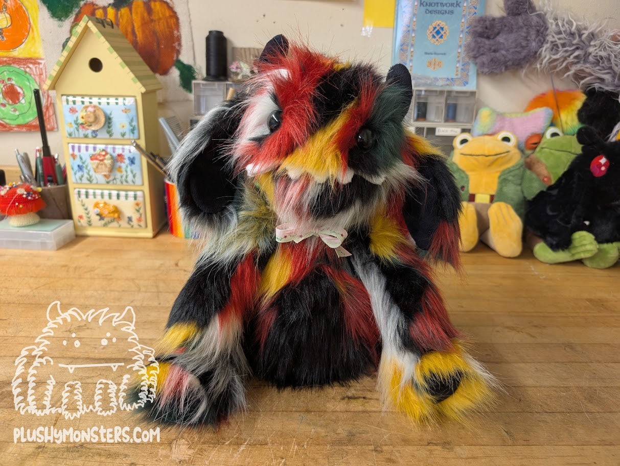 Ragamuffin! - Weighted Stumpy Plushy Monster