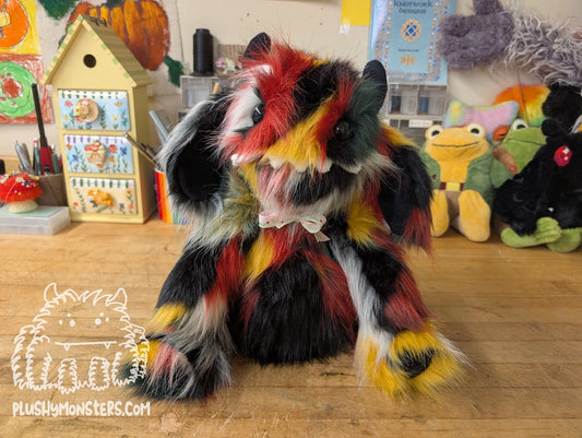 Ragamuffin! - Weighted Stumpy Plushy Monster