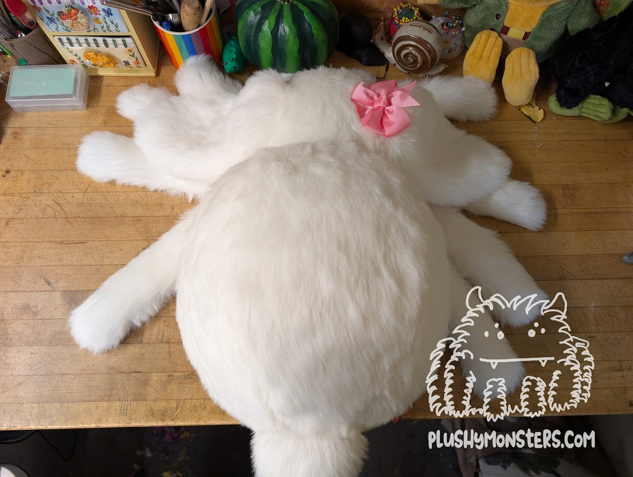 Albie! - Albino Bunny Spider in Disguise - Weighted Middlin'