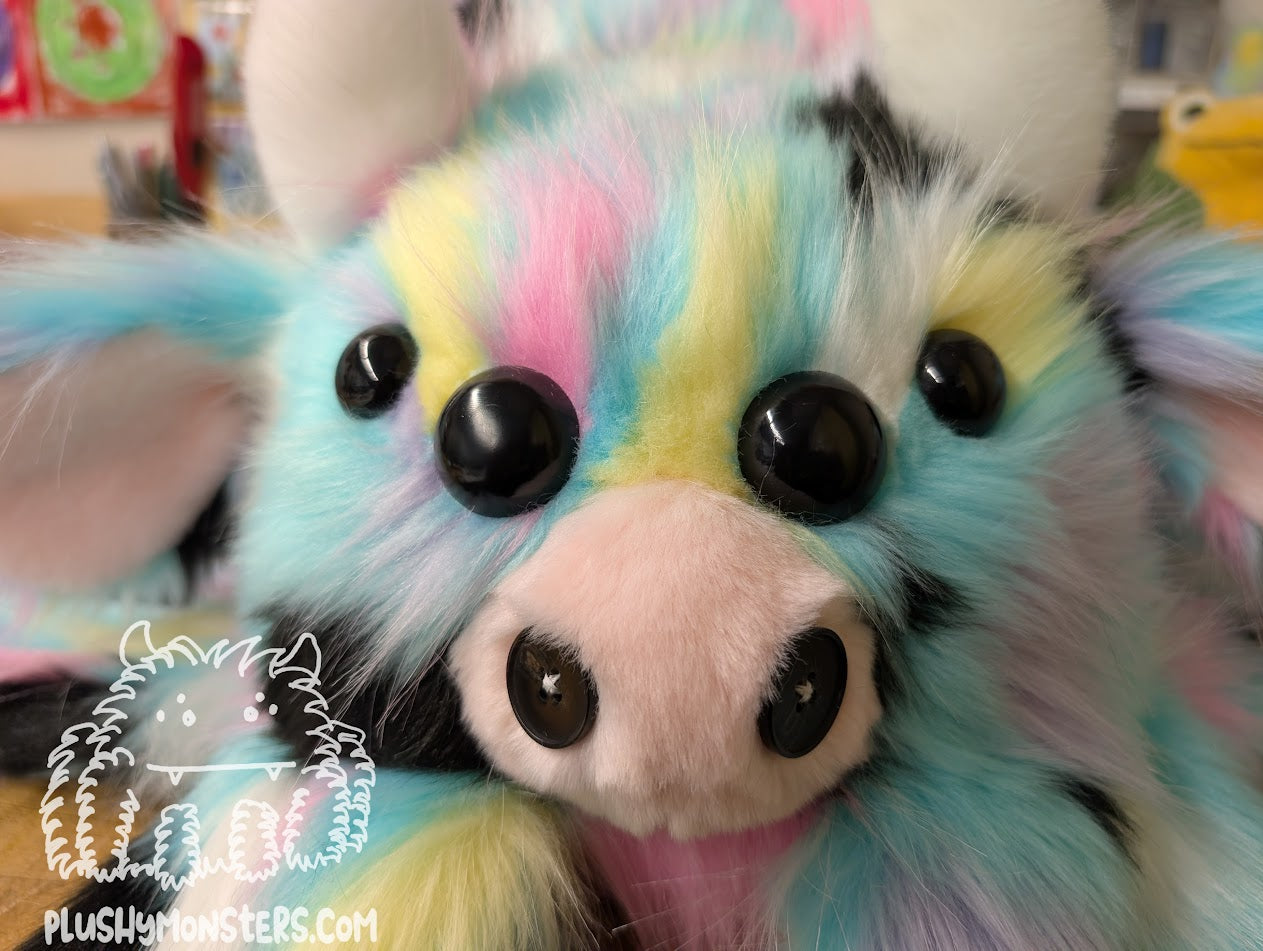 Mochi Moo-Moo! - Cow Spider in Disguise - Weighted Middlin'