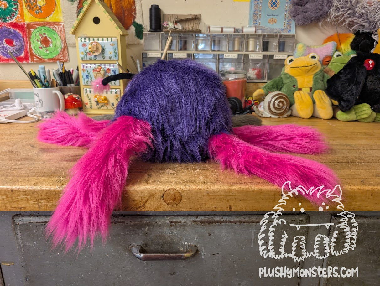 Abigail Bug! - Weighted Bug!