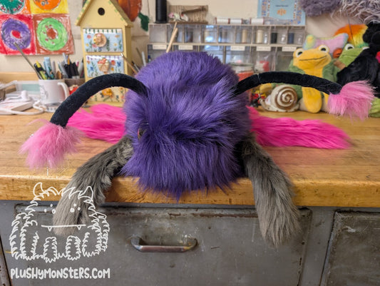 Abigail Bug! - Weighted Bug!