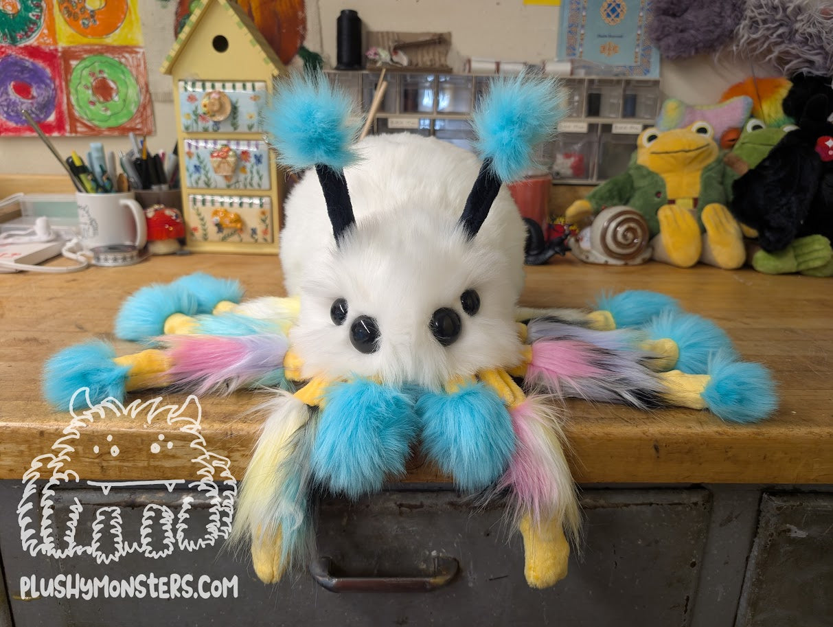 Piddle! - Weighted Stripey-Legged Lil' Guy