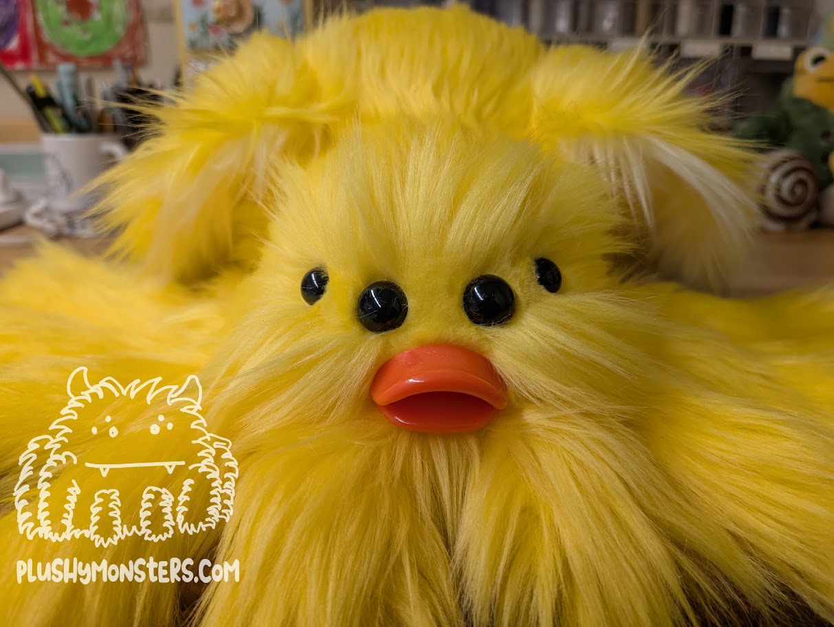 Lil' Shaggy Yeller Ducky! Duck Spider in Disguise! - Weighted Lil' Guy