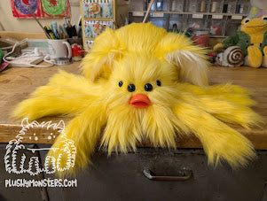 Lil' Shaggy Yeller Ducky! Duck Spider in Disguise! - Weighted Lil' Guy