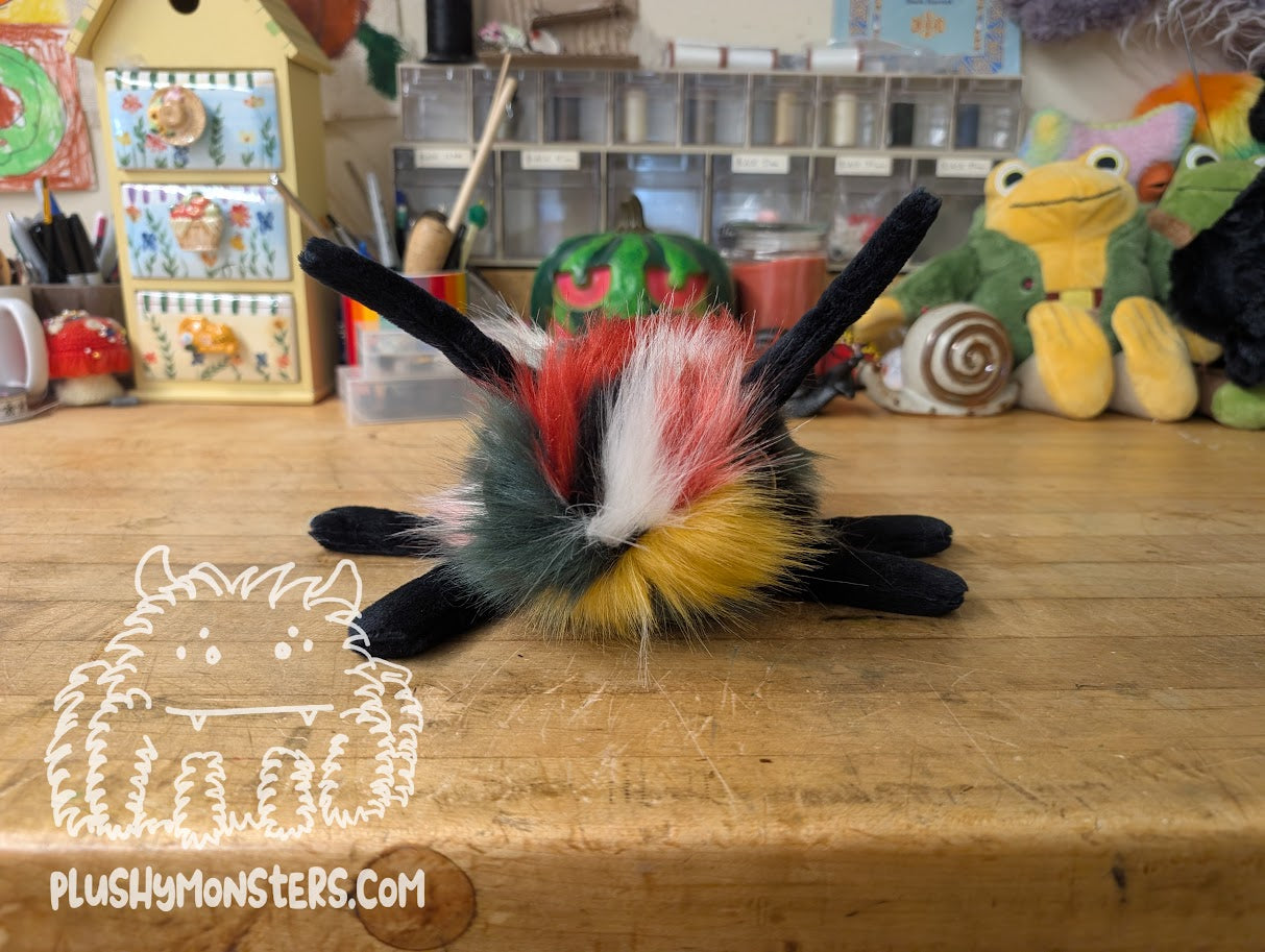 Stumpy Maple Bug! With Antennae! - Bugomination