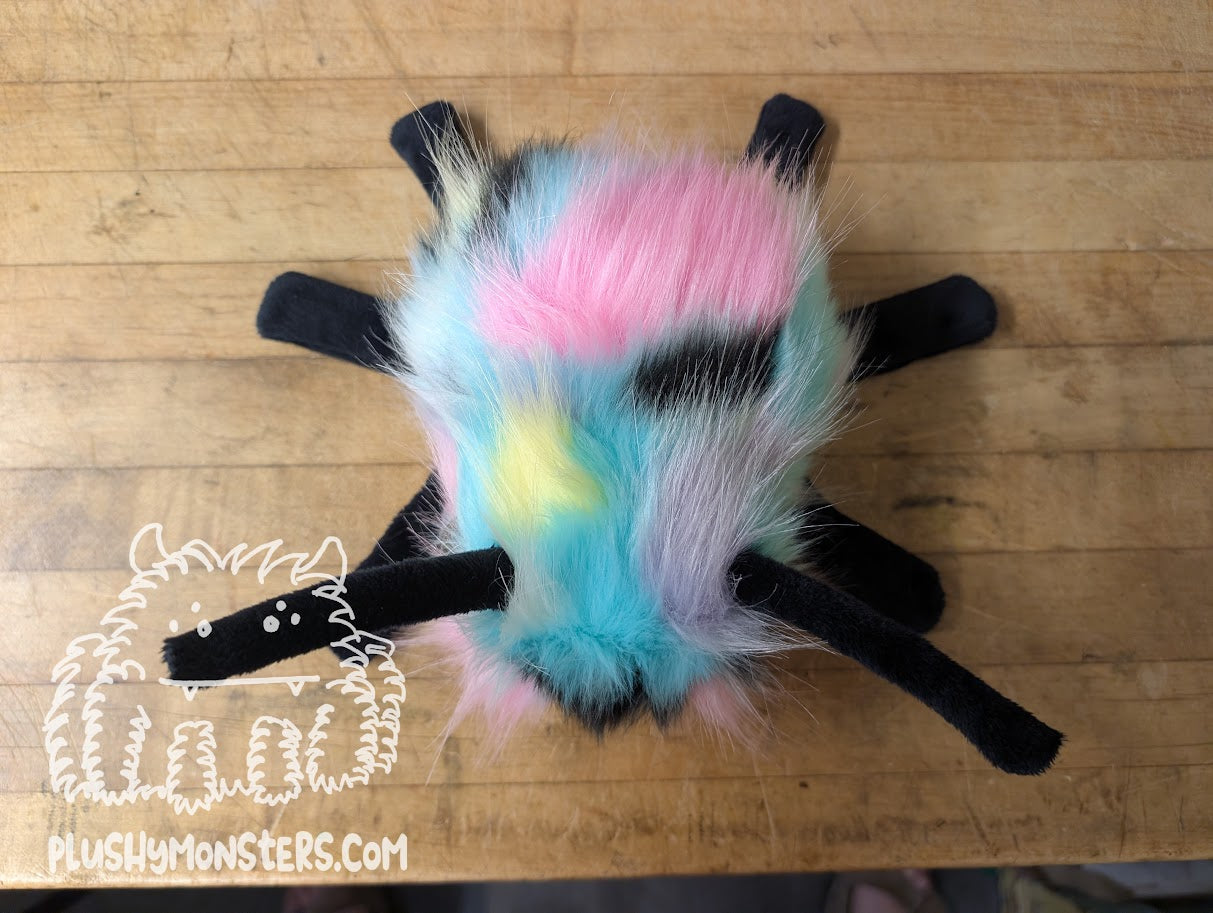 Stumpy Mochi Bug! With Antennae! - Bugomination