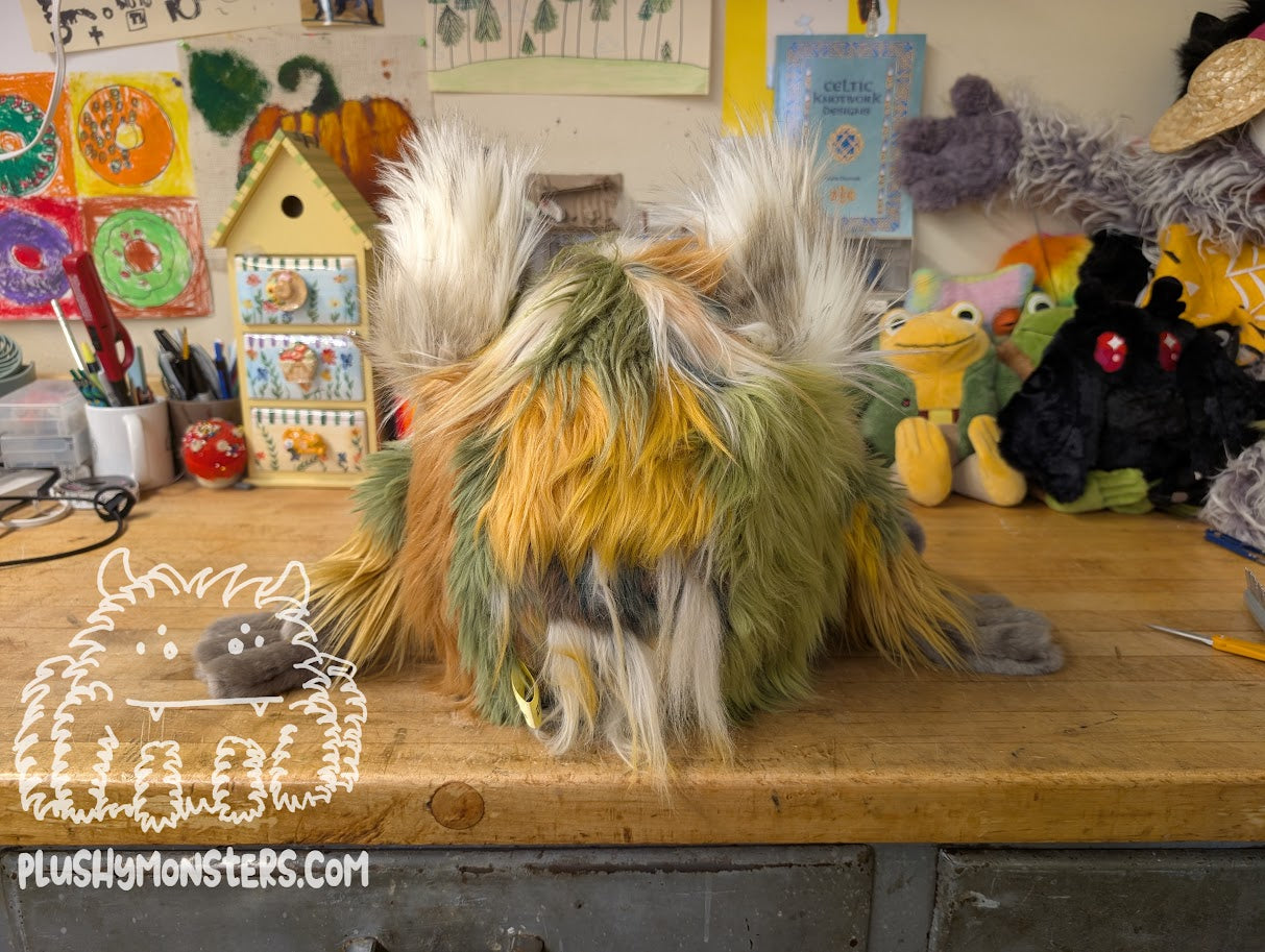 Arnold! - Patchy Weighted Flatbottom Tongue Monster