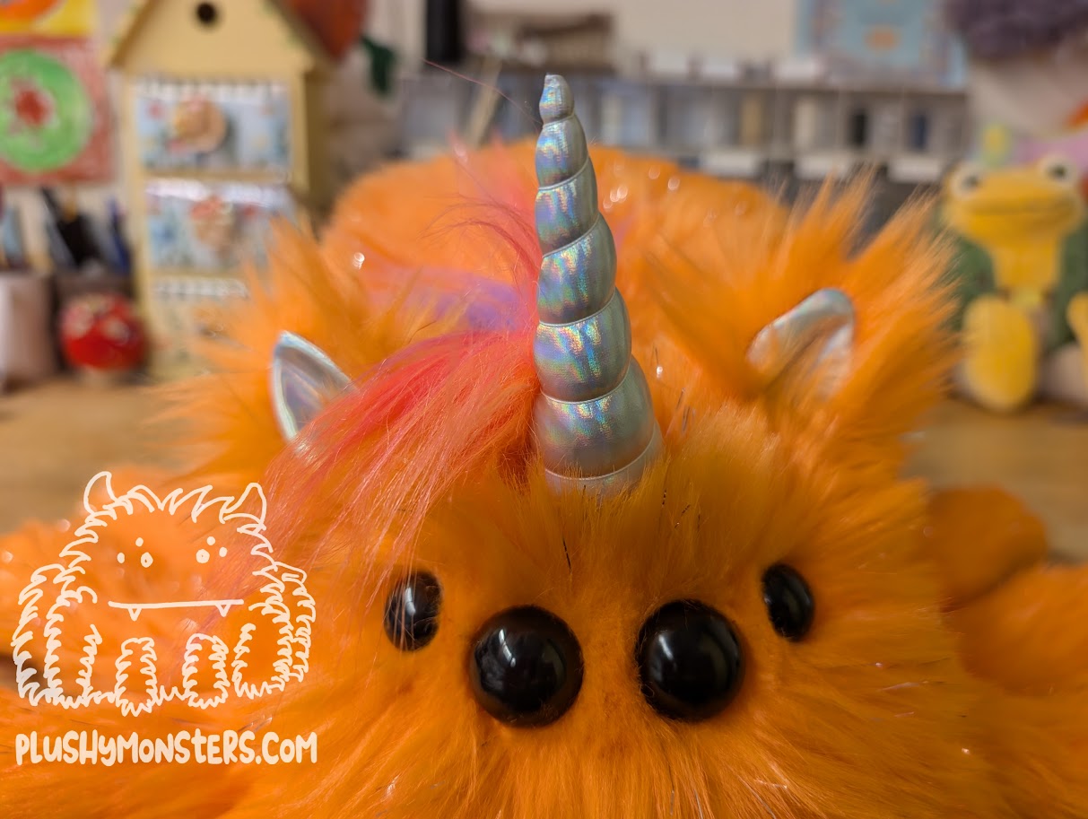 Lil' Sugar Cookie Sparkles! Unicorn Spider in Disguise - Weighted Lil' Guy