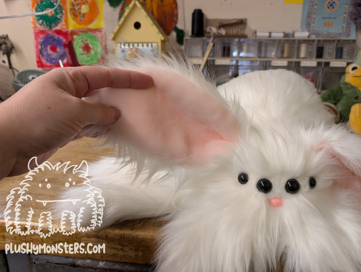 Lil' Strawberry Pink-Nosed Sugar Bunny! Bunny Spider in Disguise! - Weighted Lil' Guy