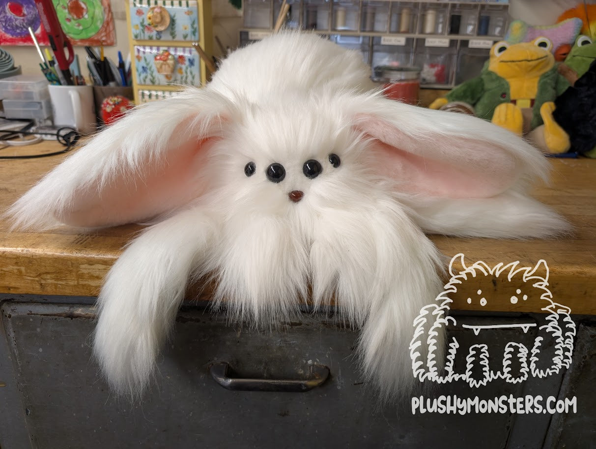 Lil' Rootbeer-Nosed Sugar Bunny! Bunny Spider in Disguise! - Weighted Lil' Guy
