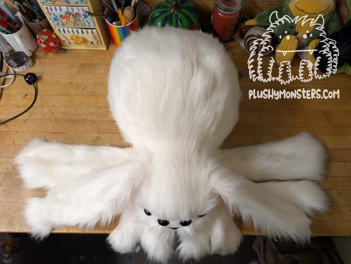 Sugar Bunny! Bunny Spider in Disguise! - Weighted Middlin'