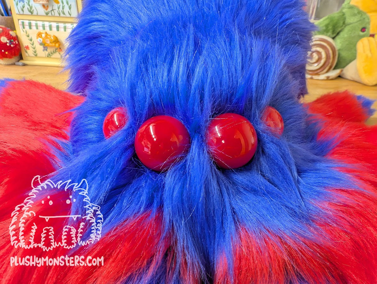 Lil' Red-Eyed Spidey Spidey! - Weighted Lil' Guy