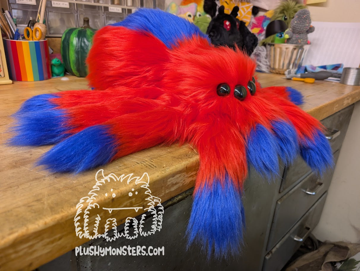 Lil' Black-Eyed Spidey Spidey! - Weighted Lil' Guy