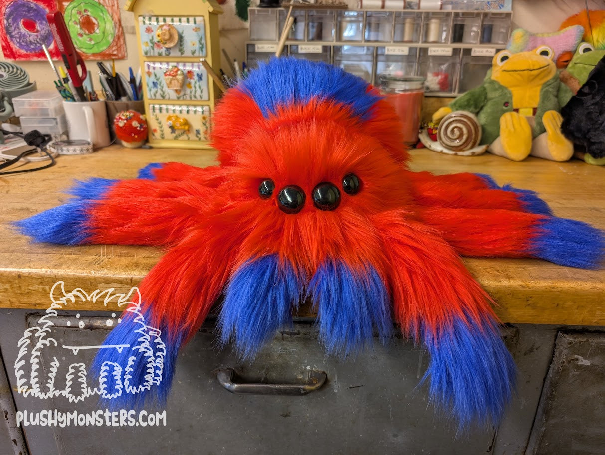 Lil' Black-Eyed Spidey Spidey! - Weighted Lil' Guy