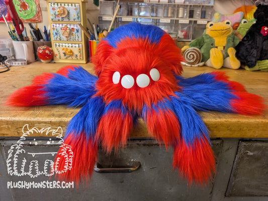 Lil' White-Eyed Spidey Spidey! - Weighted Lil' Guy