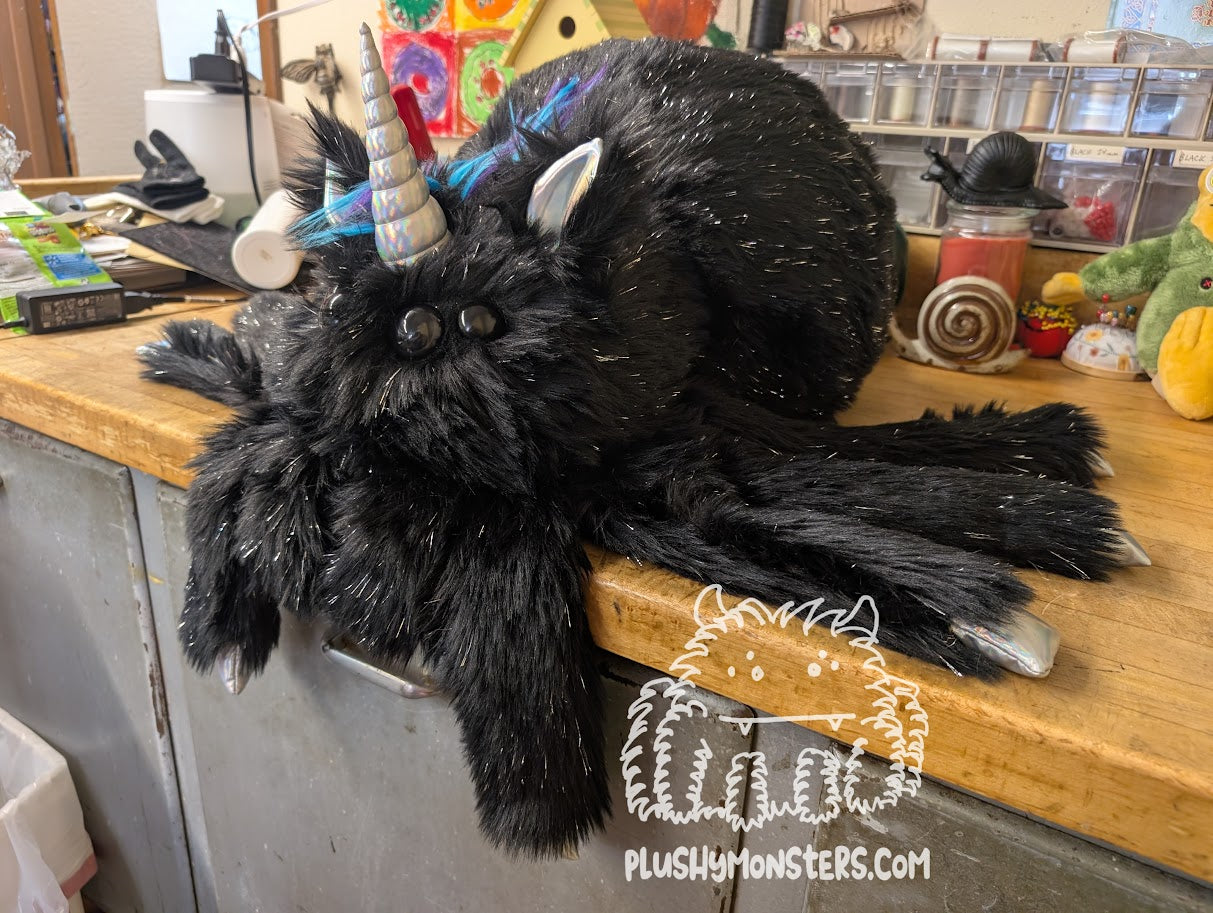 Onyx Sparkles with Emery Mane and Tail! - Unicorn Spider in Disguise - Weighted Middlin'