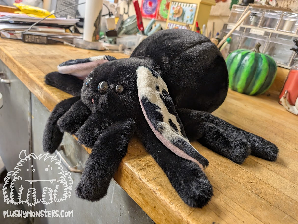 Freckles! - Bunny Spider in Disguise! - Weighted Lil' Guy
