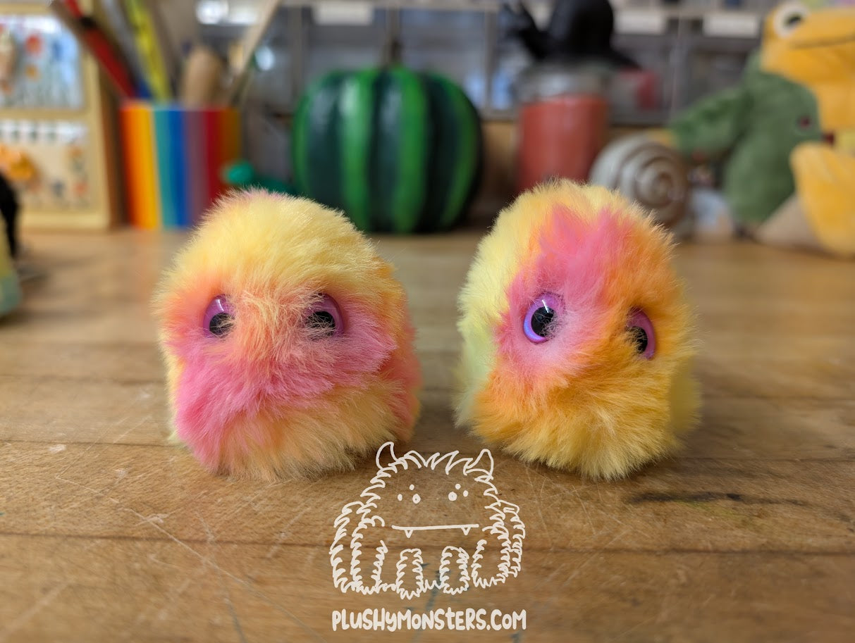 Sherbert Tiny Boi with Fuchsia Oval Eyes!