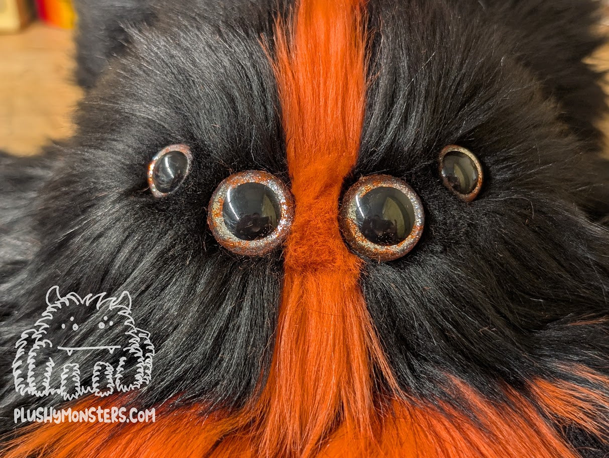 Knucklehead! - Weighted Lil' Guy