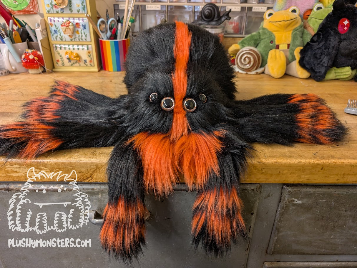 Knucklehead! - Weighted Lil' Guy