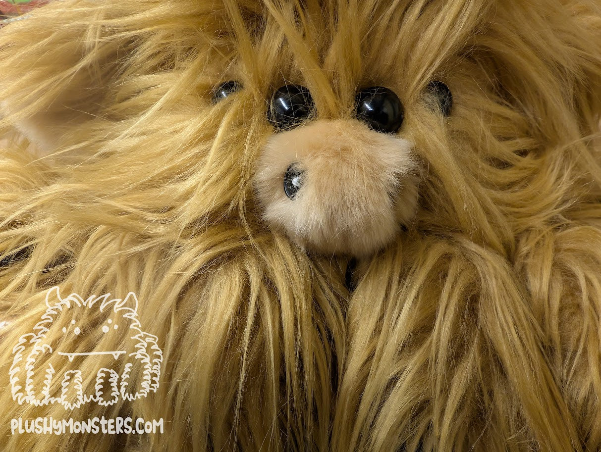 Lil' Sammy! Highland Cow Spider in Disguise - Weighted Lil' Guy