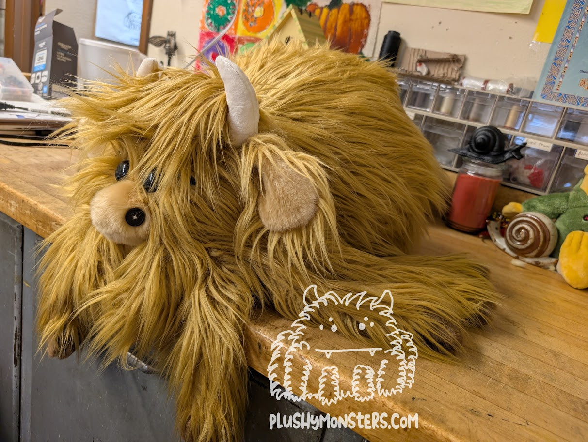 Samson, Highland Cow Spider in Disguise - Weighted Middlin'