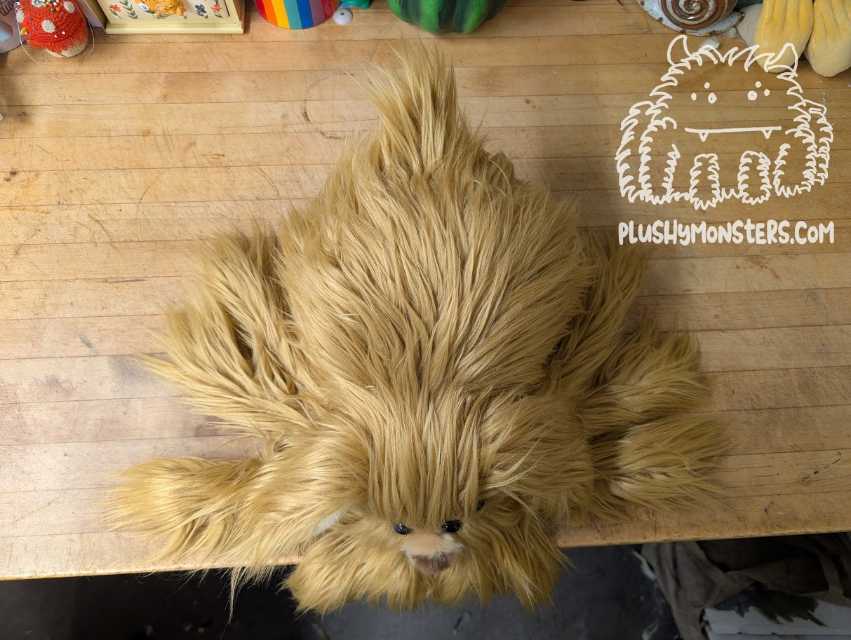Lil' Sammy Shaggy Dog Spider in Disguise! - Weighted Lil' Guy