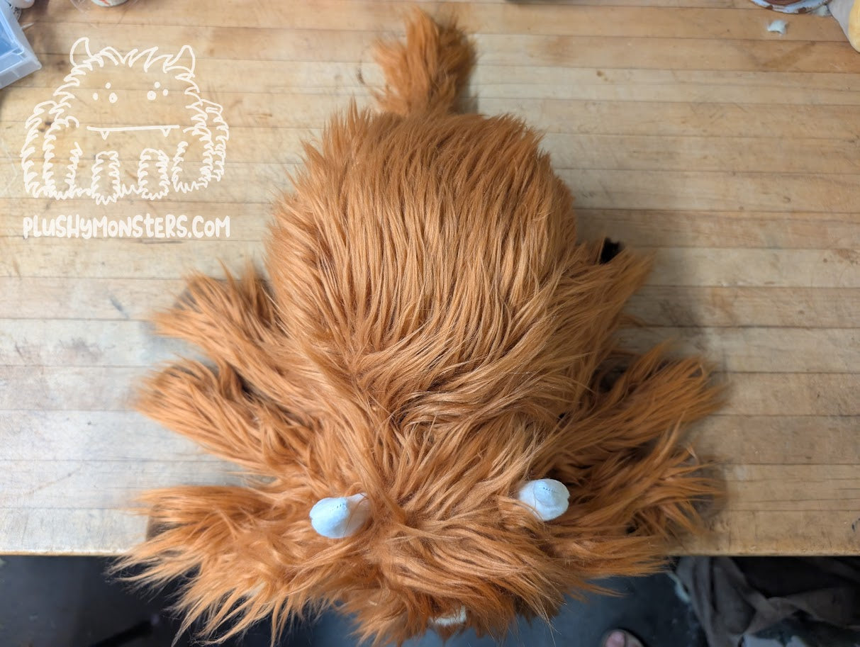 Lil' Hazy! Highland Cow Spider in Disguise - Weighted Lil' Guy