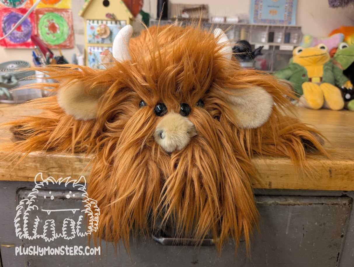 Lil' Hazy! Highland Cow Spider in Disguise - Weighted Lil' Guy