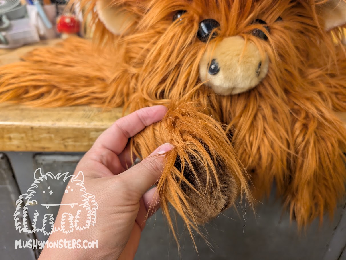 Hazelnut, Highland Cow Spider in Disguise - Weighted Middlin'
